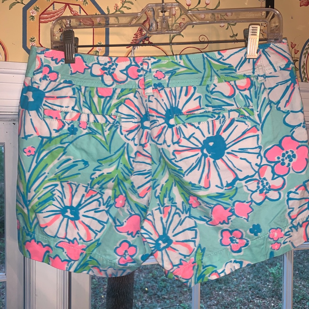 Lily Pulitzer floral Calhoun shorts
